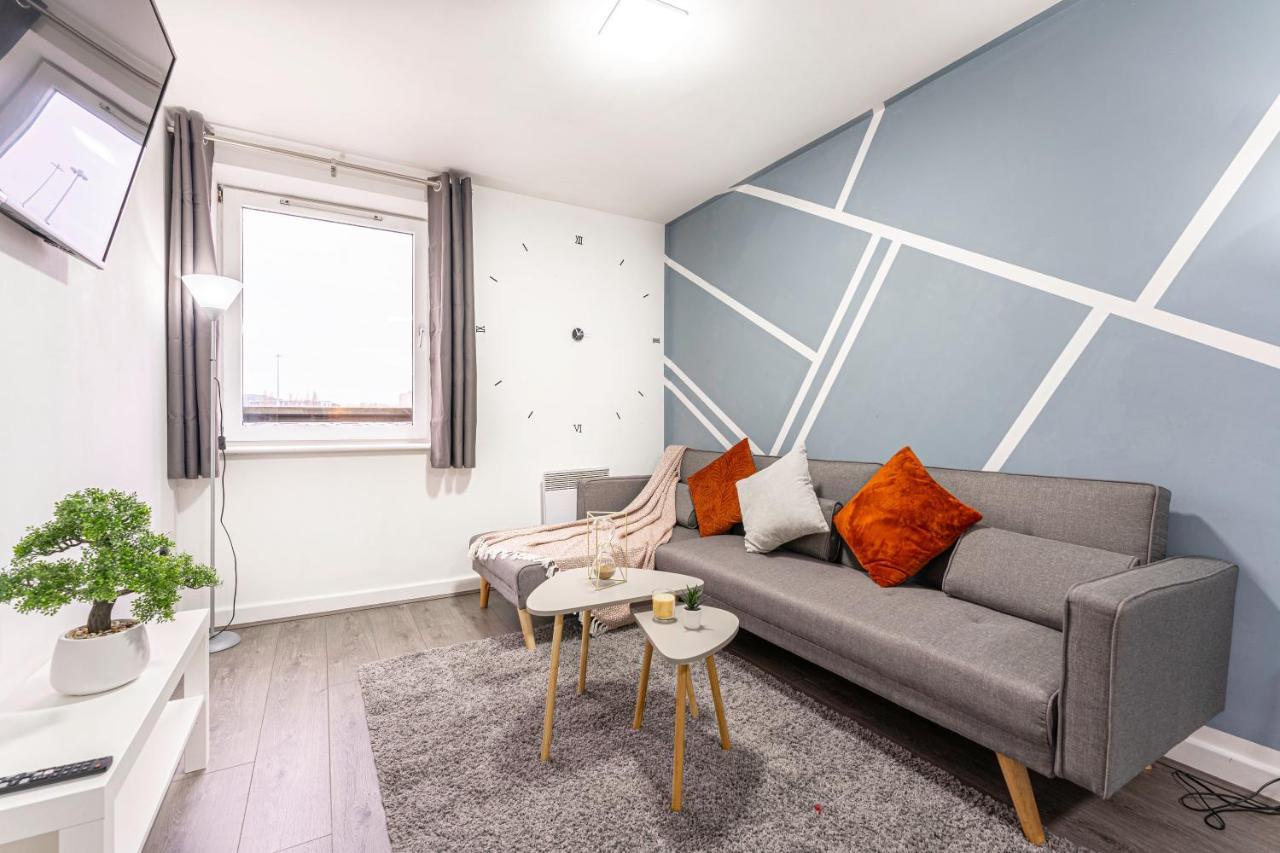 Jkg Property Solutions Presents Cosy City Apartment Coventry Eksteriør bilde