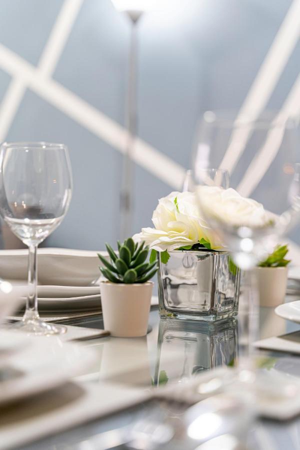 Jkg Property Solutions Presents Cosy City Apartment Coventry Eksteriør bilde