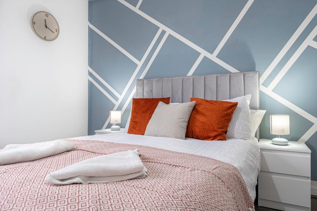 Jkg Property Solutions Presents Cosy City Apartment Coventry Eksteriør bilde